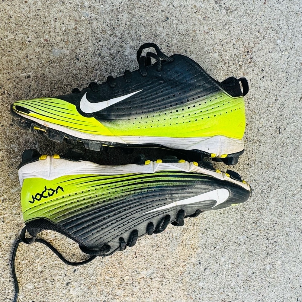 Nike Black and Yellow Shoes